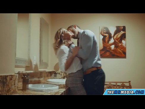 ❤️ Kiedy biuściasta blondynka uwodzi cię w publicznej toalecie ️❌ Sex at us pl.vegasservice.ru ☑